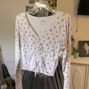 longsleeved hollister baby tee.